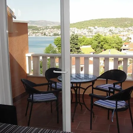 Trogir Apartment *